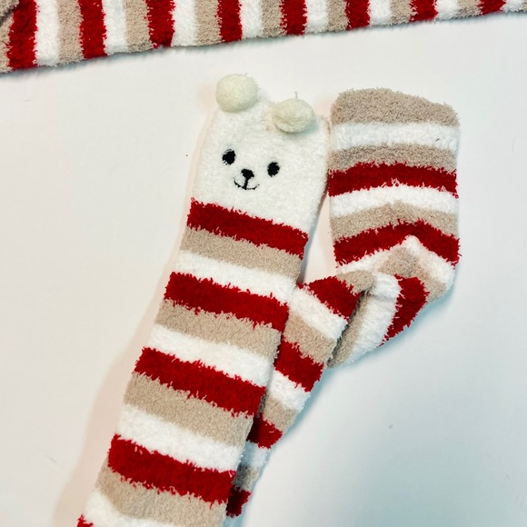 Long Fuzzy Socks - Picture 4 of 12
